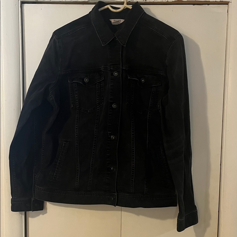 Duluth large, Washed out, Black Denim Jacket. Great condition..